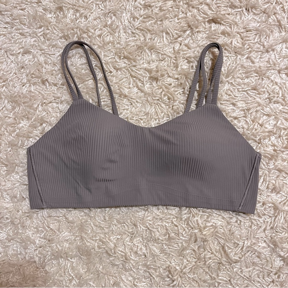 Lululemon Like a Cloud bra